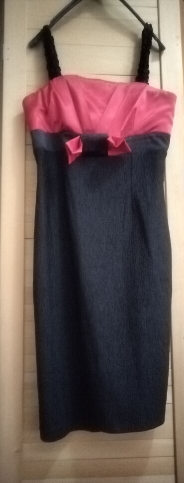 svecane haljine uzice: L (EU 40), XL (EU 42), bоја - Crna, Drugi stil, Na bretele