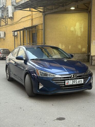 Hyundai: Hyundai Elantra: 2018 г., 2 л, Автомат, Бензин, Седан — 1