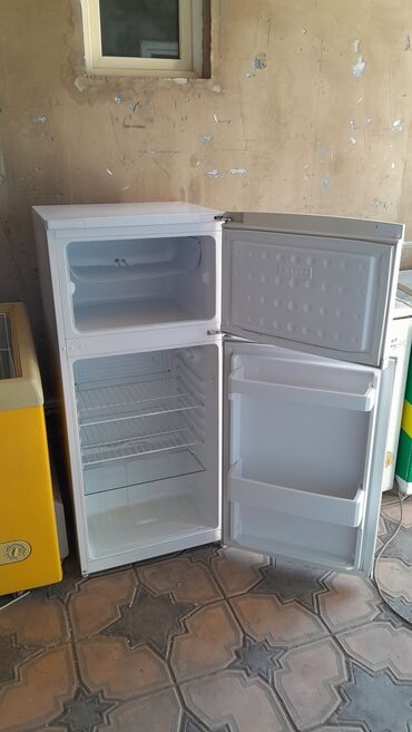 кулер в аренду: Холодильник Beko, Двухкамерный