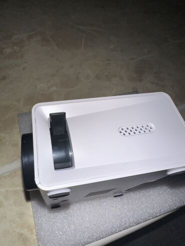 Proyektorlar: Yeni Portativ Proyektor Pulsuz çatdırılma — 5