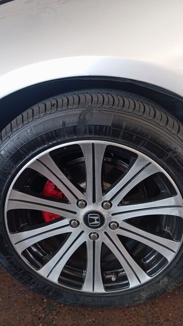 teker 235 45 17: Колесо Honda 215 / 55 / R 17