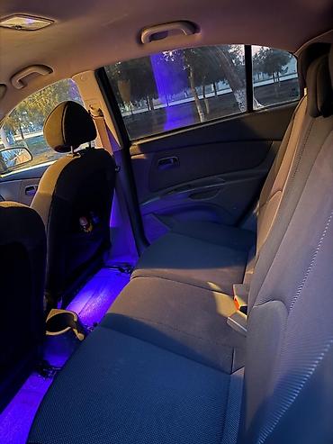 Kia: Kia Rio: 1.4 l | 2008 il Hetçbek — 9