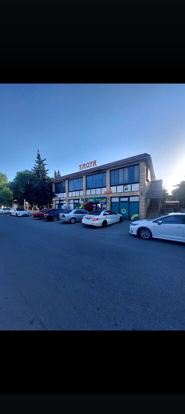 sumqayit is vakansiyalari 2023: Ofisiant tələb olunur, Kafe, Gündəlik ödəniş, 18-29 yaş, 1 ildən az təcrübə