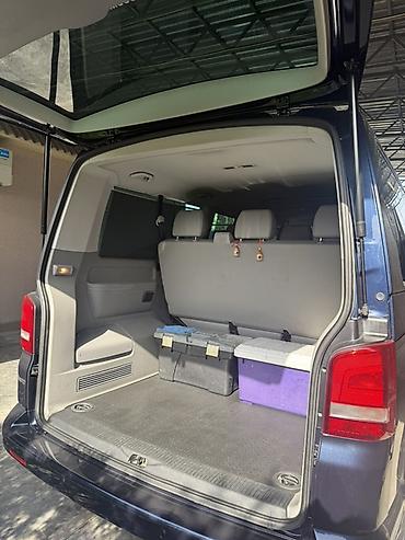 ящик портер 2: Volkswagen Transporter: 2010 г., 2 л, Механика, Дизель, Бус — 6