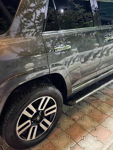 maxxis 29: Toyota 4Runner: 2019 г., 4 л, Автомат, Бензин, Внедорожник — 4