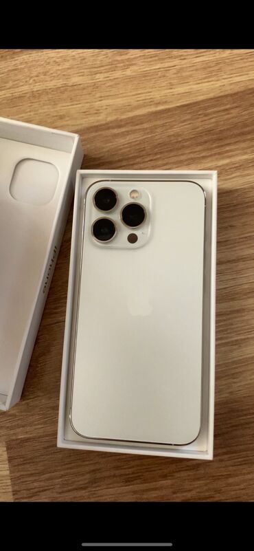 айфоне 13: IPhone 13 Pro, Б/у, 256 ГБ, Белый, Защитное стекло, Коробка, 91 %