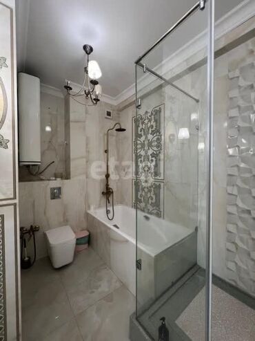 Долгосрочная аренда квартир: 4 комнаты — 20