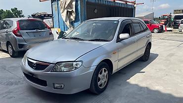 2001: Mazda, 2001 г., Б/у, Оригинал — 3