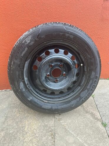 zapas təkər: Zapaska disk təkər satılır.Yenidir.Səliqəli qalıbdır.205 / 60