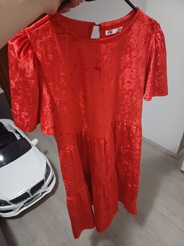 haljina pliš: M (EU 38), bоја - Crvena, Oversize, Kratkih rukava