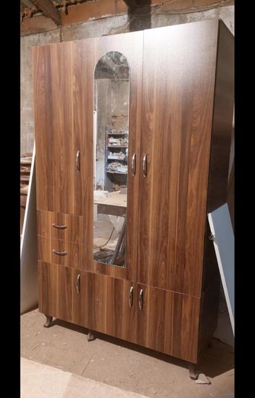 Dolablar: Yeni, Açılan, 3 qapılı Düz dolab, Qarderob, paltar dolabı, Azərbaycan -da lalafo.az — 11 Dolablar: Yeni, Açılan, 3 qapılı Düz dolab, Qarderob, paltar dolabı, Azərbaycan — 11