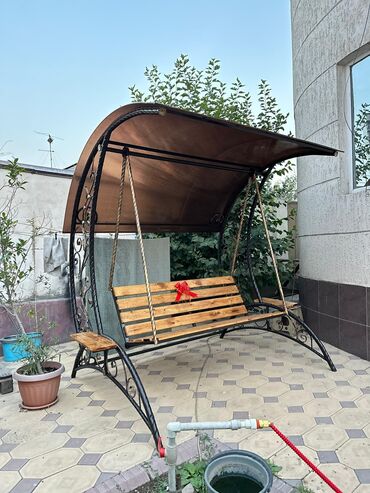 Садовые качели: Садовые качели Металл, Со спинкой, С крышей — 10