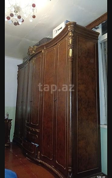 Mebel: Klassik üslubda yataq otağı mebel dəsti - Massiv ağac görünüşlü tünd — 6
