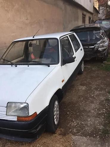 polovna krila za pezo 206: KRILA ZA RENO 5 KAO NOVA | Zvati od 8-22h i nedeljom. Auto je — 3