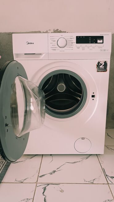 куплю бу стиральную машинку: Стиральная машина Midea, Б/у, Автомат, До 6 кг, Компактная