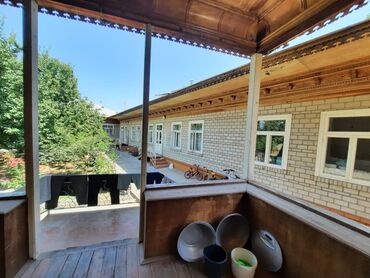 Продажа домов: Дом, 200 м², 12 комнат, Собственник, Старый ремонт at lalafo.kg — 3 Продажа домов: Дом, 200 м², 12 комнат, Собственник, Старый ремонт — 3