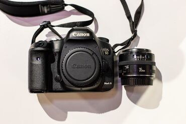 Фотоаппараты: Canon 5d mark 3 в комплекте 2 оригинальные батареи зарядник объектив
