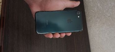 Apple iPhone: IPhone 7, 32 GB, Qara, Barmaq izi