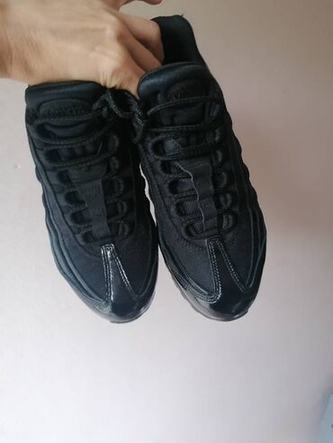 crna suknja osomota: Nike, 38.5, color - Black