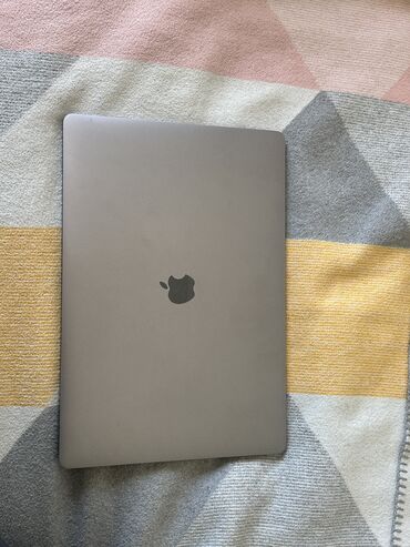 за сколько можно сдать ноутбук в ломбард: Ноутбук, Apple, 16 ГБ ОЗУ, Intel Core i7, 16 ", Б/у, Для работы, учебы, память SSD