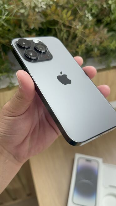 Apple iPhone: IPhone 14 Pro, Б/у, 256 ГБ, Защитное стекло, Чехол, Коробка, 100 %