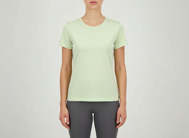 guess eco t shirty: Crivit, Women`s T-shirt, size M