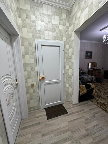 Həyət evləri və villaların satışı: Binəqədi qəs. 3 otaqlı, 100 kv. m, Yeni təmirli -da lalafo.az — 11 Həyət evləri və villaların satışı: Binəqədi qəs. 3 otaqlı, 100 kv. m, Yeni təmirli — 11