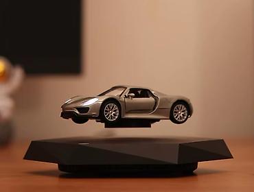магниты: Левитирующая машинка Porsche, серый и красный Товар — 3