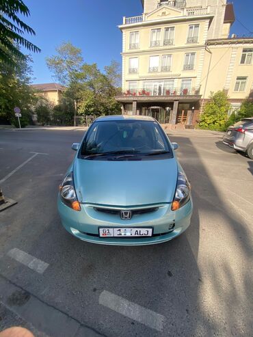 подкрылник фит: Honda Fit: 2002 г., 1.3 л, Вариатор, Бензин, Хетчбек