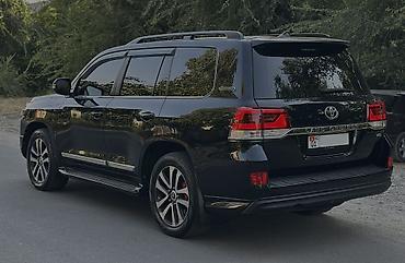 lend cruzer: Toyota Land Cruiser: 2017 г., 4.6 л, Автомат, Бензин, Внедорожник — 5