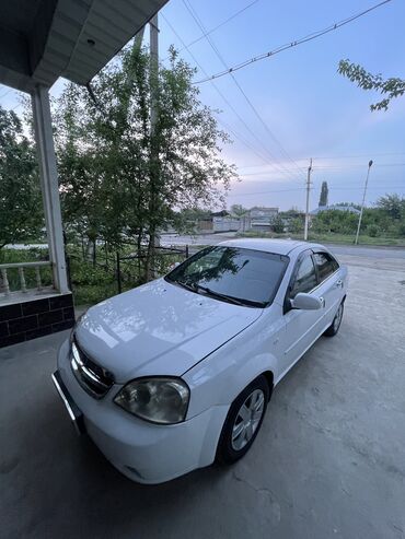 авто нехсия: Chevrolet Lacetti: 2004 г., 1.6 л, Механика, Газ, Хэтчбэк