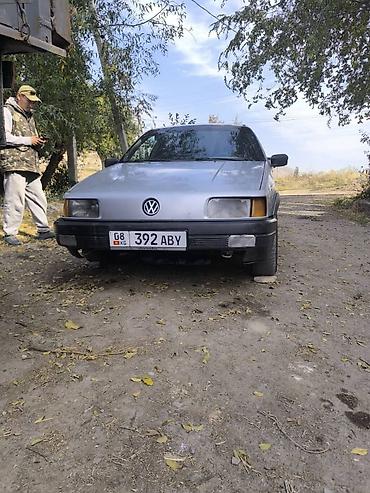 1989: Volkswagen Passat: 1989 г., Седан — 6