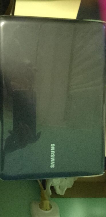 Samsung: 2 GB OZU, 15 "