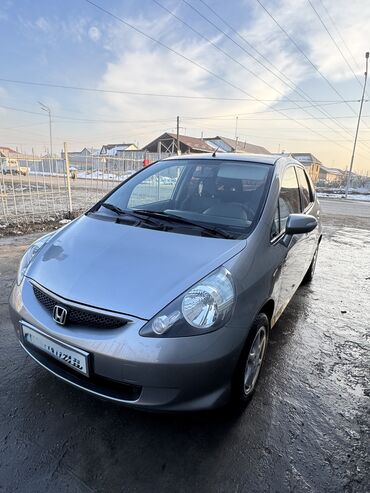 Honda: Honda Jazz: 2005 г., 1.4 л, Механика, Бензин, Хэтчбэк