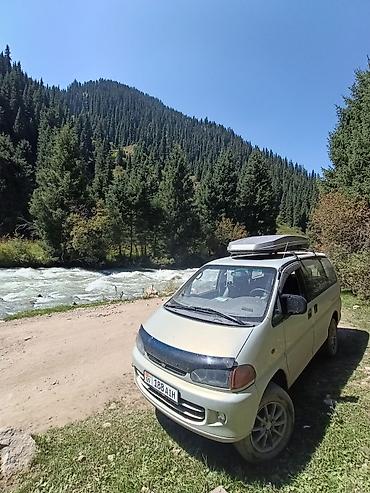 ремонт надо: Mitsubishi Space Gear: 1995 г., 2 л, Механика, Бензин, Минивэн — 2