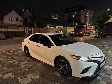 Toyota Camry: 2019 г., 2.5 л, Автомат, Бензин, Седан