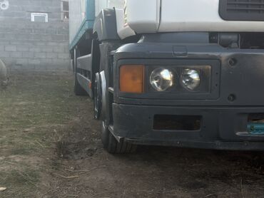 Тягачи: Тягач, MAN, 1998 г., Тентованный — 3