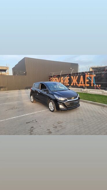 купить машину шевроле: Chevrolet Spark: 2018 г., 1 л, Вариатор, Бензин, Хэтчбэк
