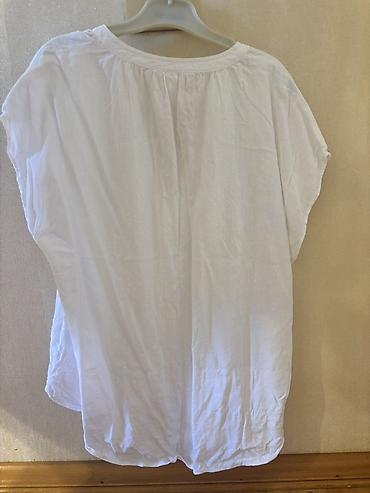 ag qulaq: Ağ rəngli qadın bluzası Brand: H&M Ölçü: M (38) - Parça: nazik — 2