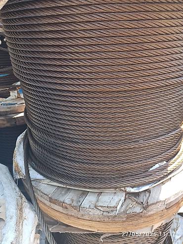 Metal məhsulları: Polad tros (polad məftilli kabel) – bobinlə Məhsul təsviri: - Yüksək — 3