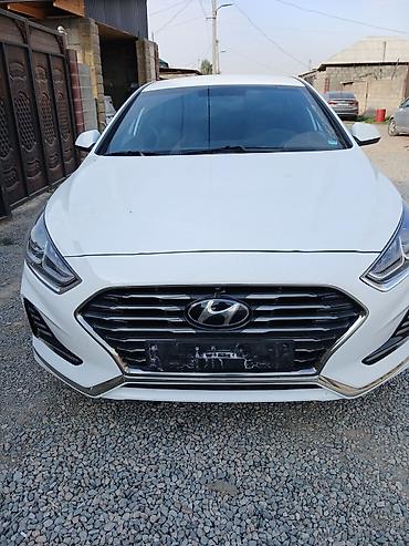 электромобиль gac aion: Hyundai Sonata: 2019 г., 2 л, Автомат, Газ, Седан — 1