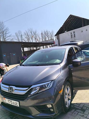 нисс: Минивен 7 мест на заказ, в горы, Ала Арча, Теплые ключи, Ыссык Ата — 1