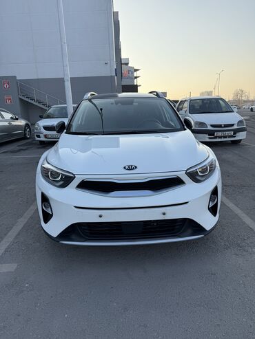 Kia: Kia Stonic: 2018 г., 1.6 л, Автомат, Дизель, Кроссовер