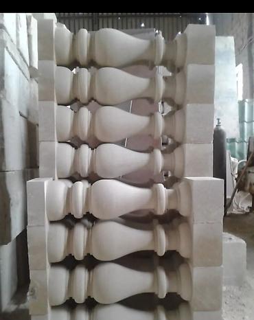 Məhəccər balyansları: Məhsul: Daş balyustrada və sütun elementləri Təsvir: - Təbii daşdan — 17