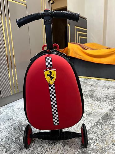 45 azn Ferrari rəsmi lisenziyalı uşaq skuteri-çəkmə çamadan (3