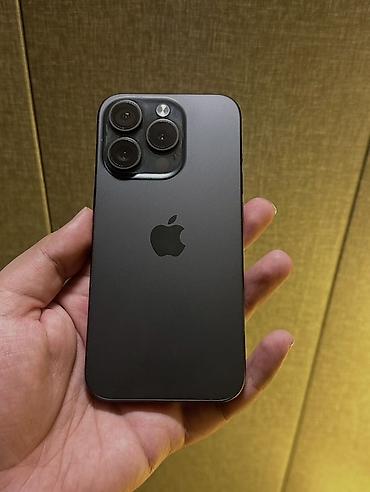 IPhone 15 Pro, Б/у, 256 ГБ, Black Titanium, Чехол