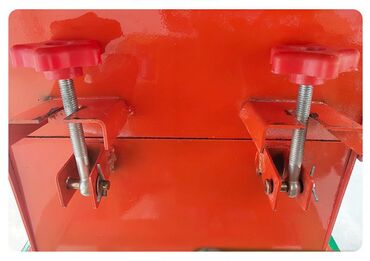 Товары и оборудование для с/х животных: Измельчитель кормов Demetra DM-400 3 кВт — Надёжный помощник на ферме at lalafo.kg — 8 Товары и оборудование для с/х животных: Измельчитель кормов Demetra DM-400 3 кВт — Надёжный помощник на ферме — 8