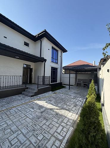 Продажа домов: 4 комнаты, 180 м², 4 соток, Селекционное с. Газ, Электричество, Канализация — 2
