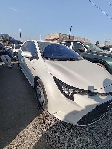 byd e2 2025: Toyota Levin: 2020 г., 1.8 л, Вариатор, Гибрид, Седан — 3