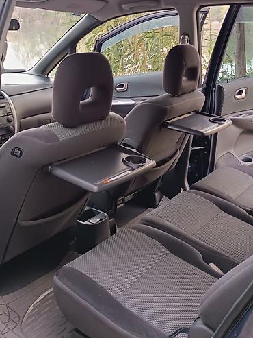 сукутер бензин: Mazda PREMACY: 2004 г., 1.8 л, Механика, Бензин — 9
